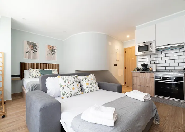 Διαμέρισμα Deluxe By Roque